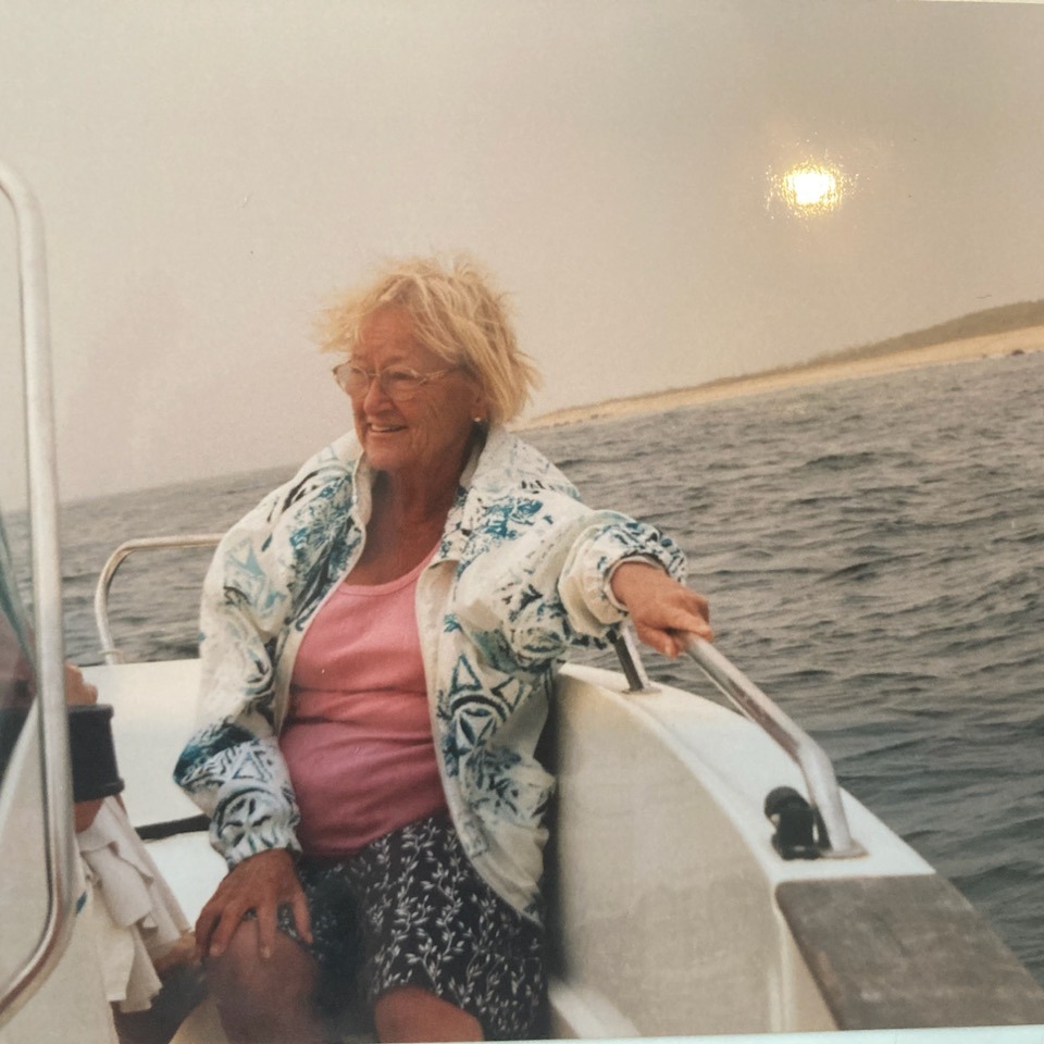 Photo de Jeannine ESTÉOULE