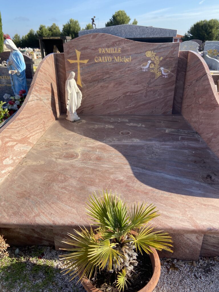 cimetiere en marbrerie de granite